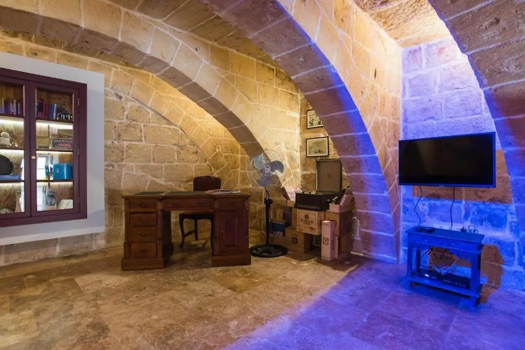 Heritage Apartment La La Valletta Malta
