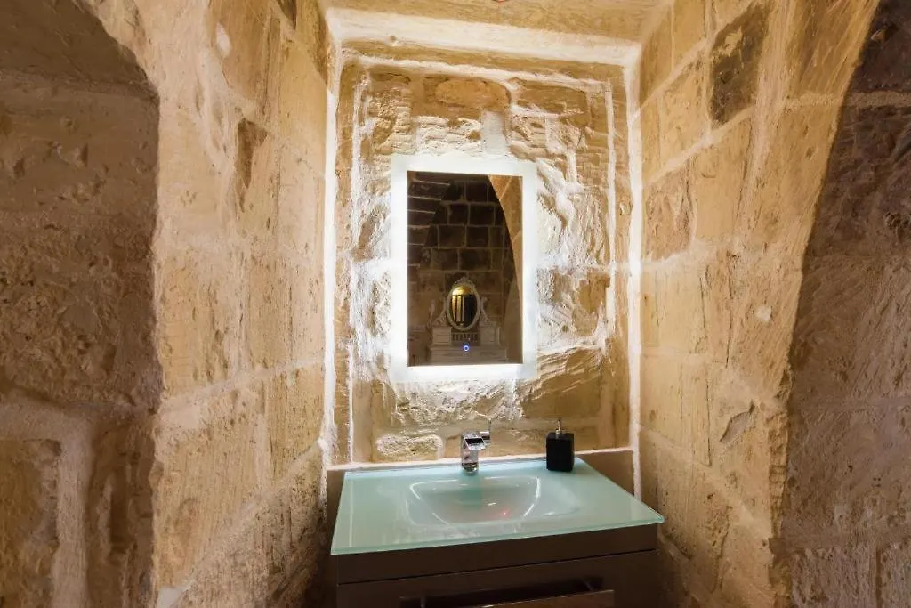 Heritage Apartment La La Valletta